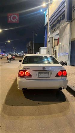 تۆیۆتا کراون